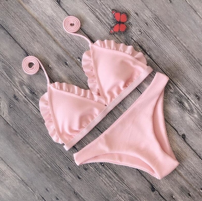 Egyszerű kétrészes női fürdőruha vékony pántokkal