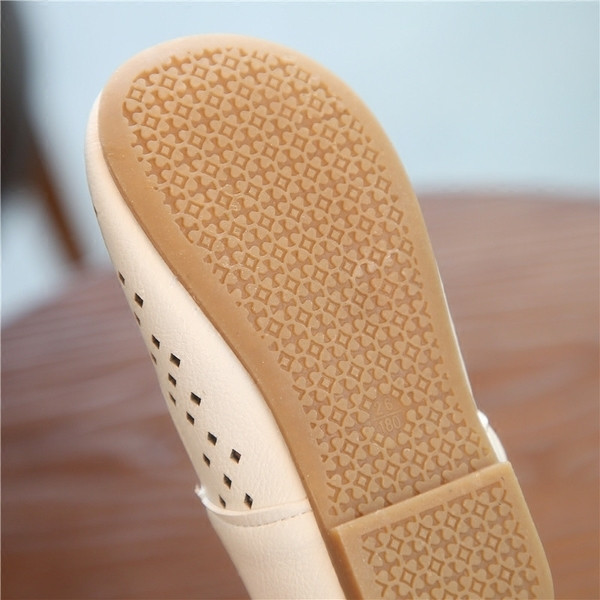 Καθημερινά παιδικά σανδάλια floral μοτίβο κλειστό μοτίβο σε δύο χρώματα