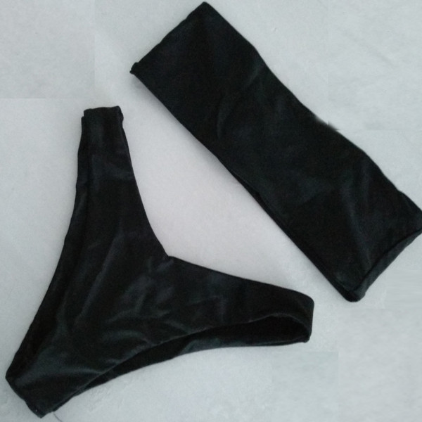 Kétrészes női fürdőruha különböző színekben