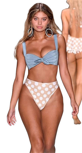 Stílusos női fürdőruha két részből