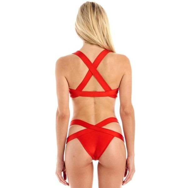 Kétrészes női fürdőruha széles pántokkal, különböző színekben
