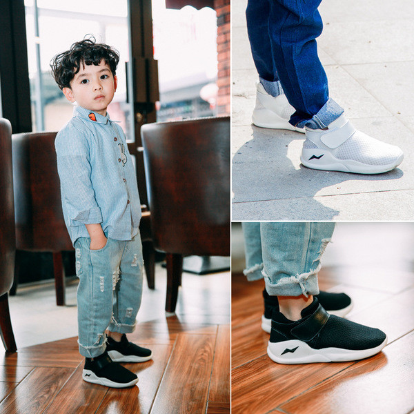 Άνετα παιδικά αδιάβροχα αναπνεύσιμα πάνινα παπούτσια χωρίς κορδόνια σε τρία χρώματα, δύο μοντέλα