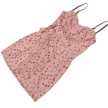 Nyári rövid, rózsaszín női ruha