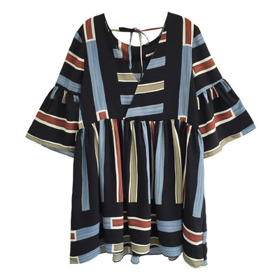 Lezser nyári női ruha szabad csíkos mintával