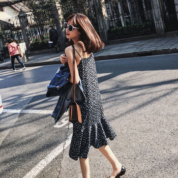 Γυναικείο αθλητικό φόραμα  με μακριά μανίκια με λεπτές λουρίδες με floral print