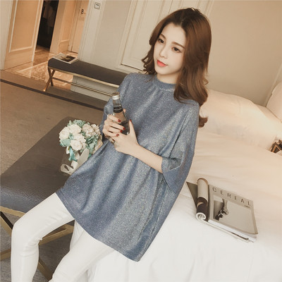 Κομψό γυαλιστερό γυναικείο φόρεμα με 3/4 μανίκια σε χαλαρό ύφος