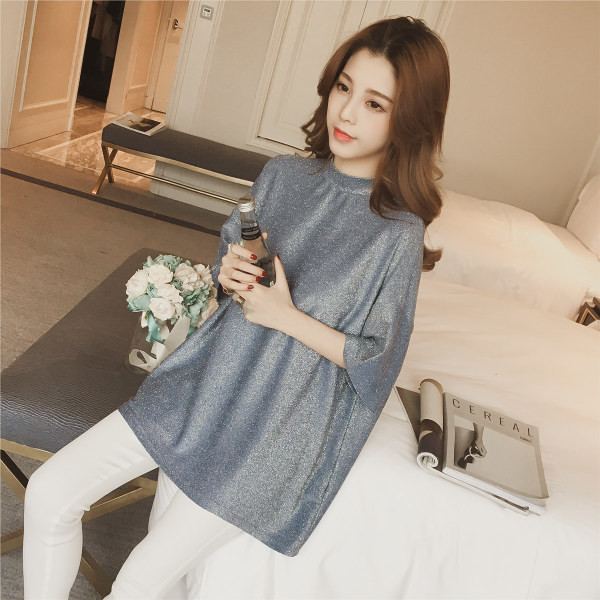 Κομψό γυαλιστερό γυναικείο φόρεμα με 3/4 μανίκια σε χαλαρό ύφος