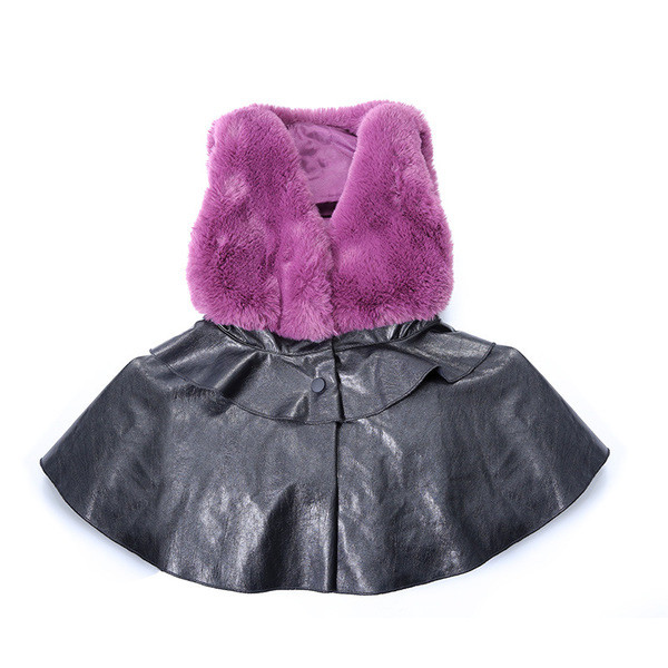 Stílusos gyerekruha két színben, V-nyakkal és derekán övvel