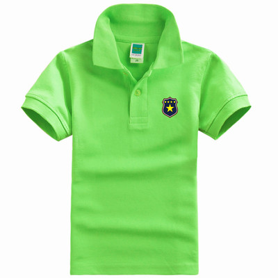 Nyári alkalmi póló fiúknak gallérral és mintával, különböző színekben