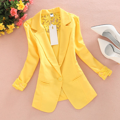 Модерно дамско сако с флорална бродерия в жълт цвят 