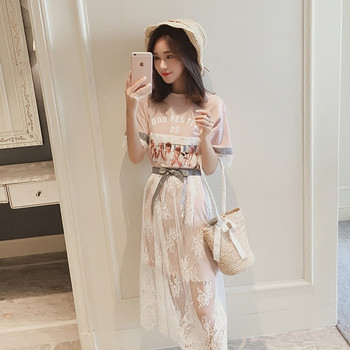 Αθλητικό κομψό φόρεμα με δαντέλα και εκτύποση