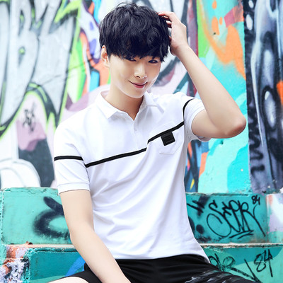 Ανδρικό μπλουζάκι με κοντό μανίκι σε δύο μοντέλα και σε διαφορετικά χρώματα