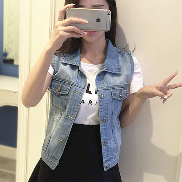 Ежедневен дамски дънков елек в няколко модела 