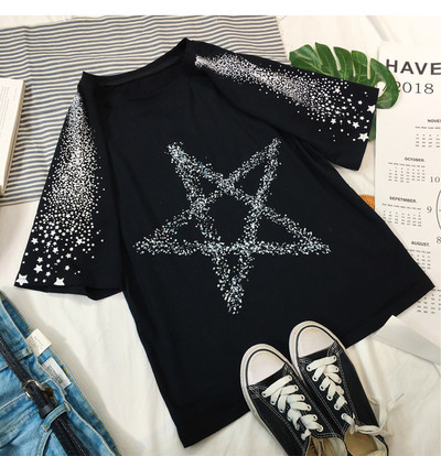 Női széles póló 3/4-es ujjal és mintával