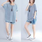 Γυναικεία φαρδιά μπλούζα με ανοιχτό λαιμό και μανίκι 3/4