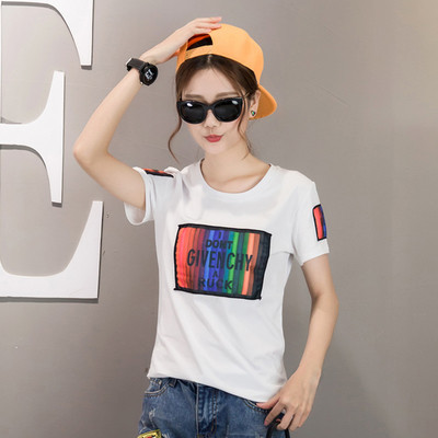 Γυναικεία καλοκαιρινά μπλουζάκια με διαφορετικά έγχρωμα μοτίβα και επιγραφή