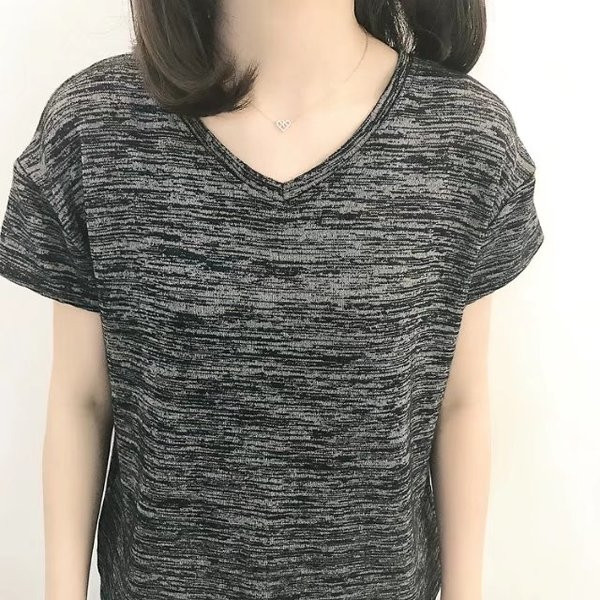 Κοντομάνικο γυναικείο μπλουζάκι για το καλοκαίρι