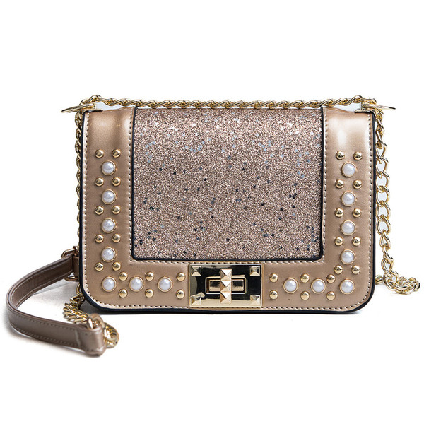 Mini geantă de mână strălucitoare în negru cu decor cu pietre