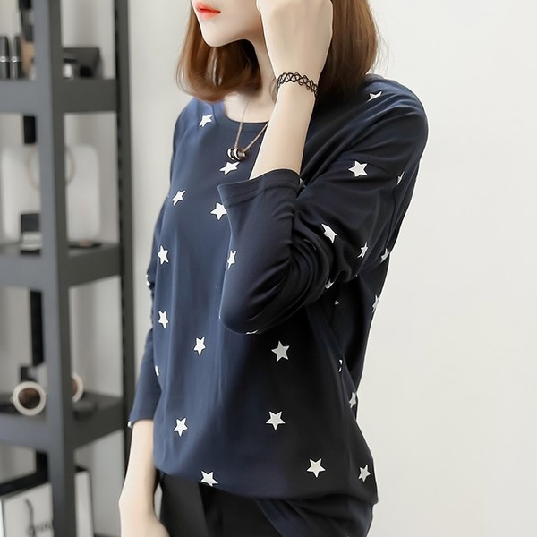 Γυναικεία μπλούζα με μακριά μανίκια και διακοσμητική τσέπη