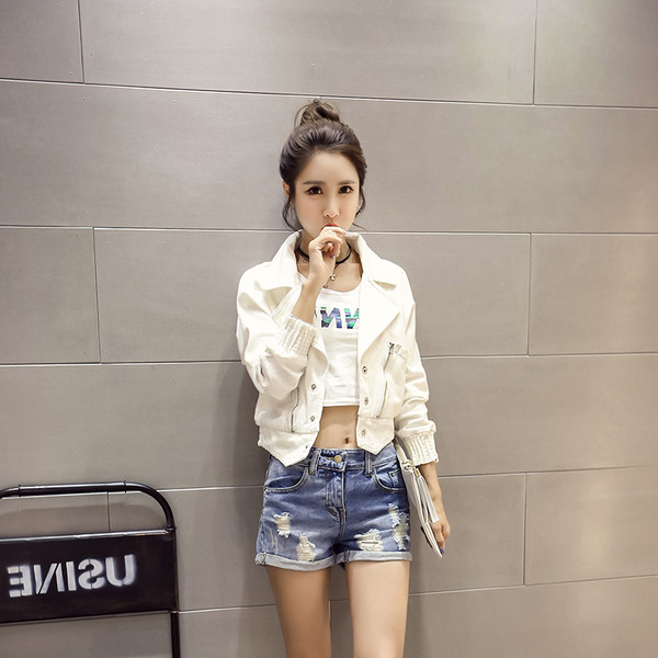 Семпло дамско пролетно яке с асиметрична дължина 