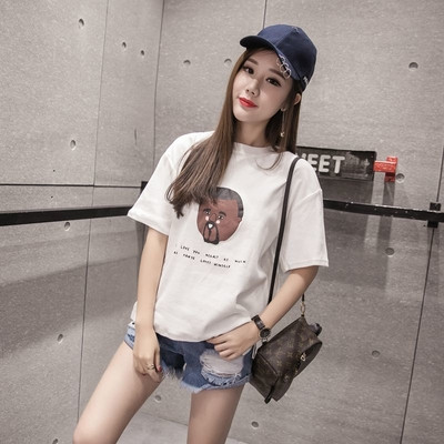 Γυναικείο μπλουζάκι σε διάφορα χρώματα και μοτίβα