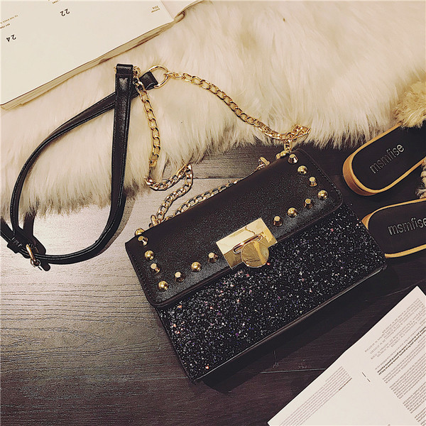 Mini geantă de mână elegantă, cu decor metalic și particule strălucitoare