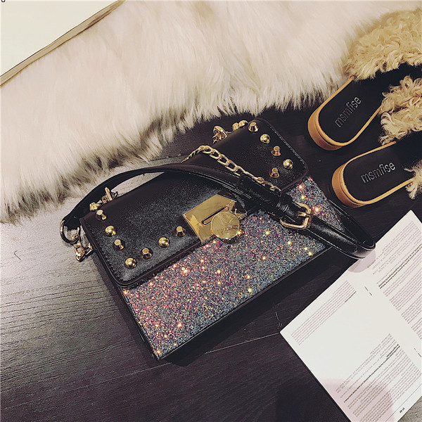 Mini geantă de mână elegantă, cu decor metalic și particule strălucitoare
