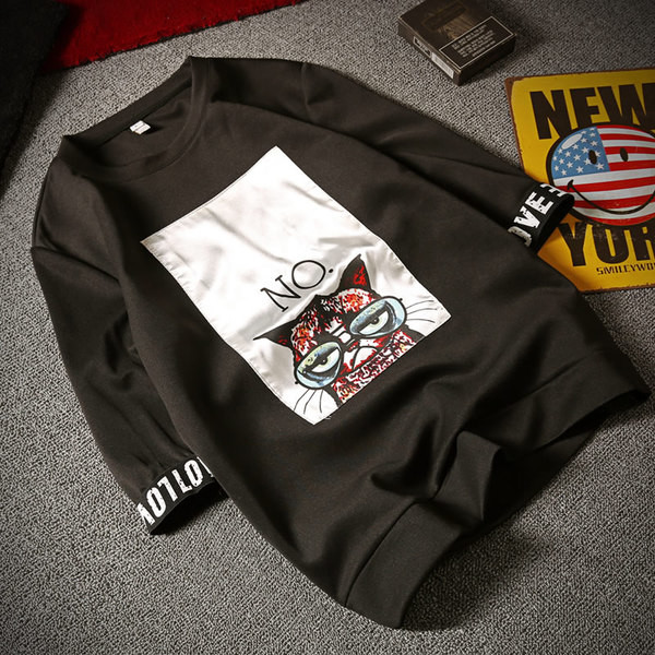 Nyári férfi póló két színben nyomattal és felirattal