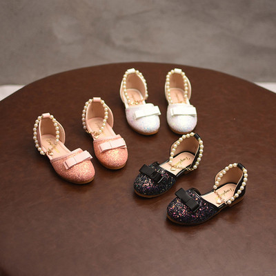 Стилни детски сандали лъскави с панделка и перли в три цвята