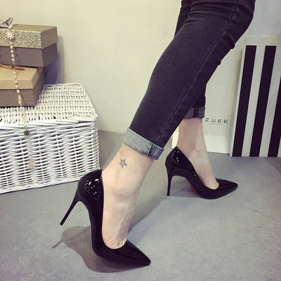 Stílusos női lakkbőr hegyes cipő magas és vékony sarokkal, sokféle színben