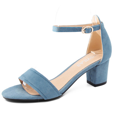 Γυναικεία αθλητικά κομψά σανδάλιαμε χαμιλή σόλα σε τρία χρώματα