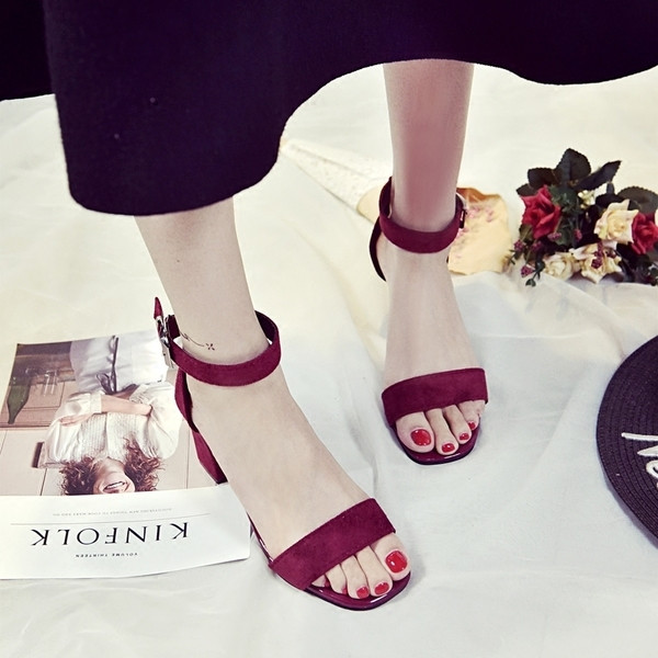 Sandale de dama sport-elegante cu toc gros si confortabil in mai multe culori