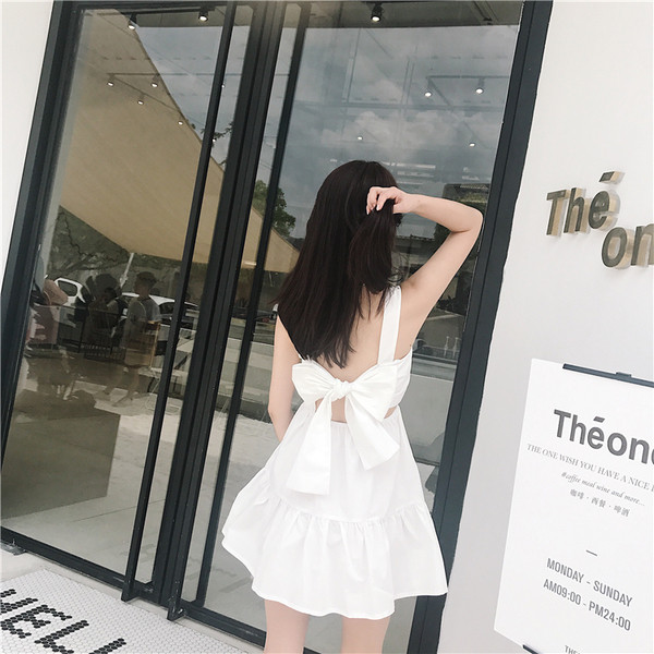 Καθημερινό γυνακείο φόρεμα με μια κορδέλα στην πλάτη σε τρία χρώματα