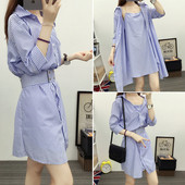 Stílusos alkalmi női csíkos ruha kék és fekete színben