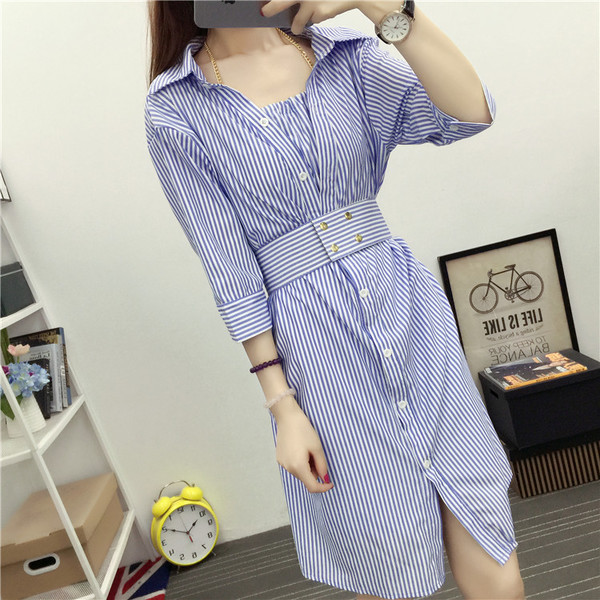 Stílusos alkalmi női csíkos ruha kék és fekete színben