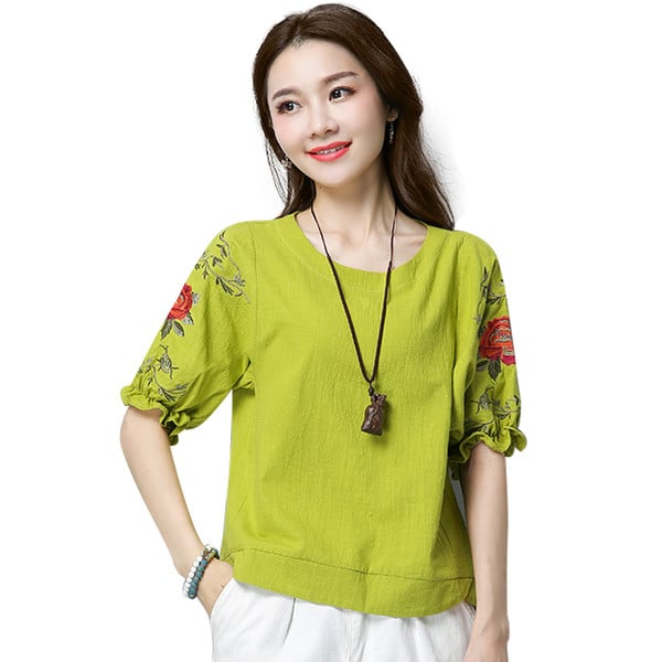 Καθημερινή  μπλούζα με 3/4 μανίκια και κέντημα σε τρία χρώματα