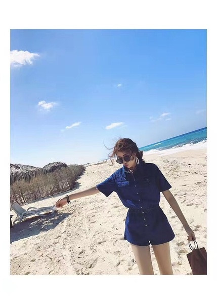 Salopeta de dama din denim cu talie inalta si buzunare