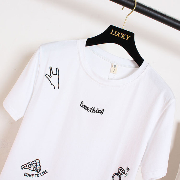 Μοντέρνο γυναικείο σετ καθημερινό  T-shirt + φούστα denim με επιγραφή 