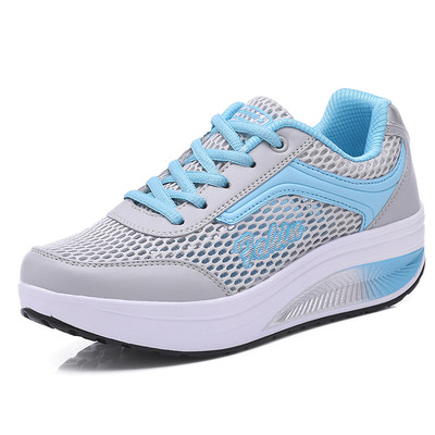 Női sport és alkalmi sportcipő magas talppal több színben, két modell