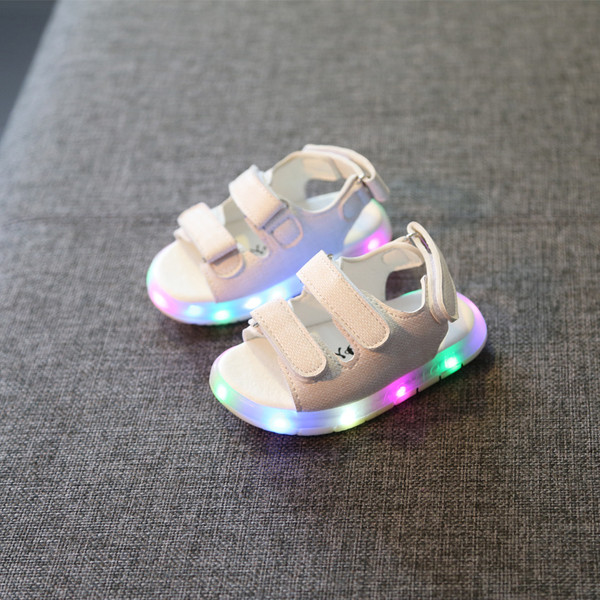 Világító unisex gyermekszandál három színben