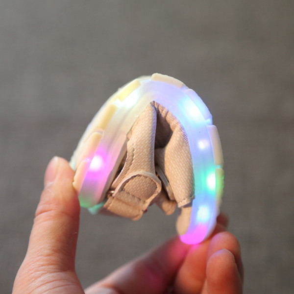 Világító unisex gyermekszandál három színben