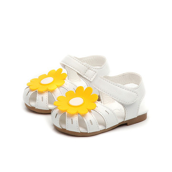 Ежедневни детски сандали за момичета с цвете в три цвята