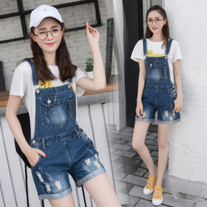 Γυναικεία τζιν με σχισμένα στοιχεία και τσέπες