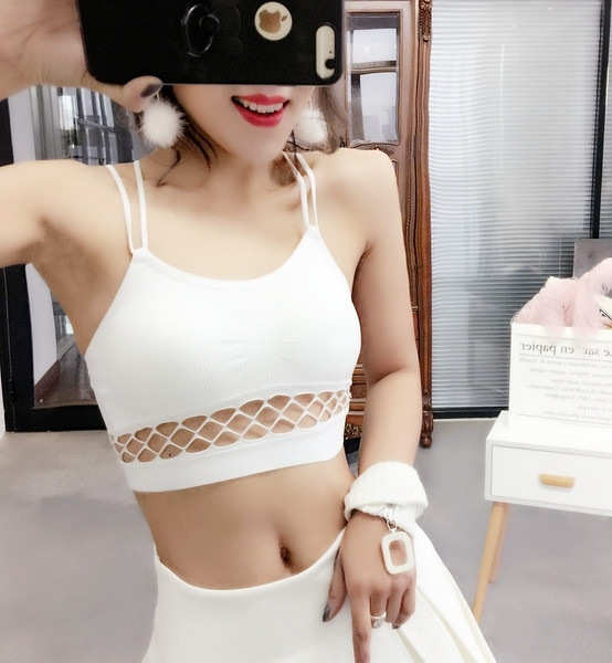 Érdekes női mellszoba hálóval, három színben