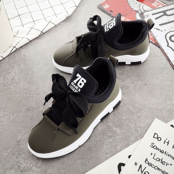 Περιστασιακά γυναικεία αθλητικά πάνινα παπούτσια σε διάφορα χρώματα