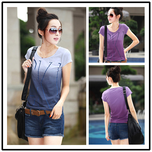 Női tavaszi-nyári póló irizáló színekben és felirattal