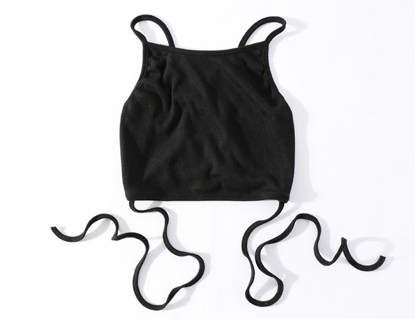 Rövid, vékony akasztófelső derekán megkötővel