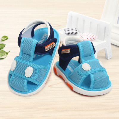 Alkalmi gyerekszandál fiúknak és lányoknak