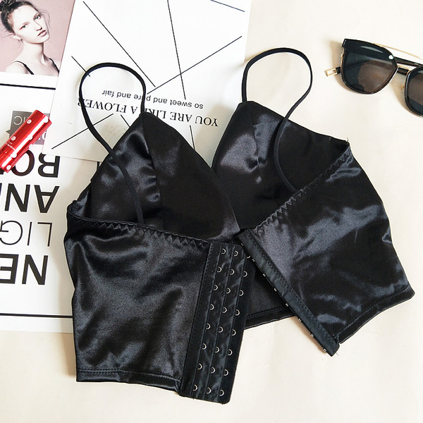 Maieu de damă din satin cu bretele subțiri