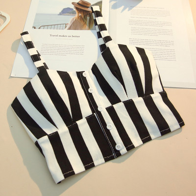 Bustieră elegantă de damă, cu bretele și nasturi duri